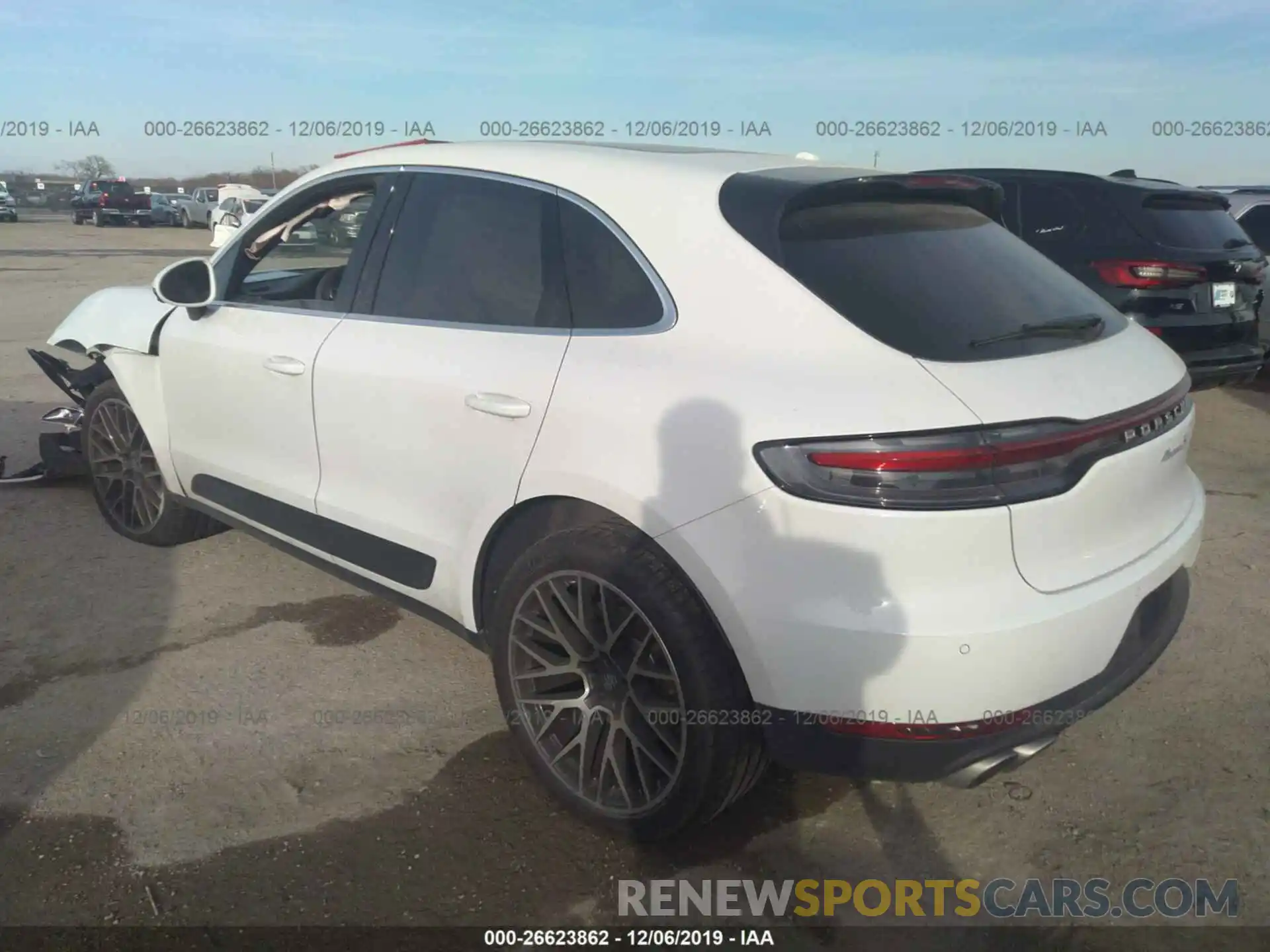 3 Photograph of a damaged car WP1AB2A50KLB31708 PORSCHE MACAN 2019