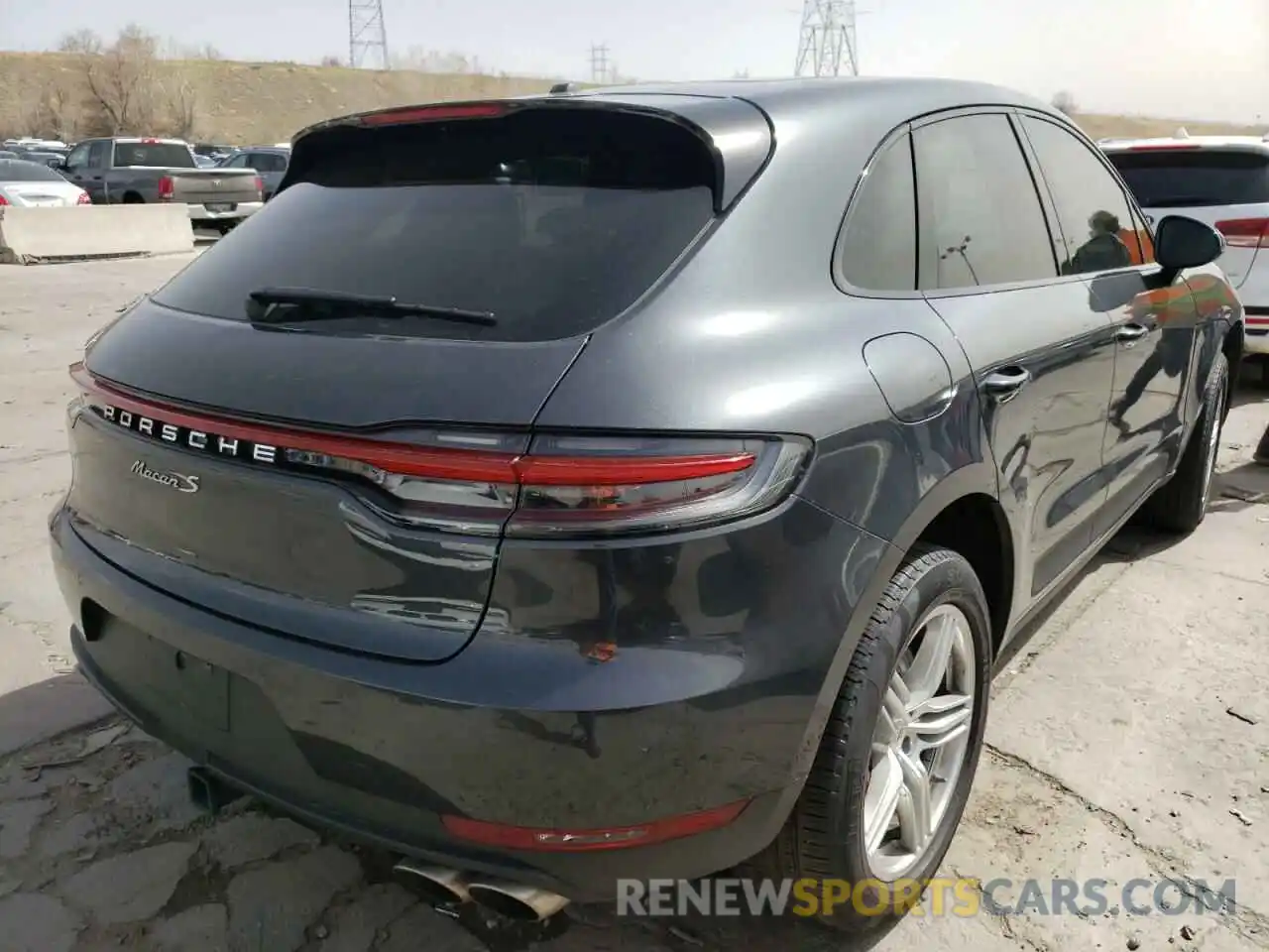 4 Фотография поврежденного автомобиля WP1AB2A51KLB32558 PORSCHE MACAN 2019