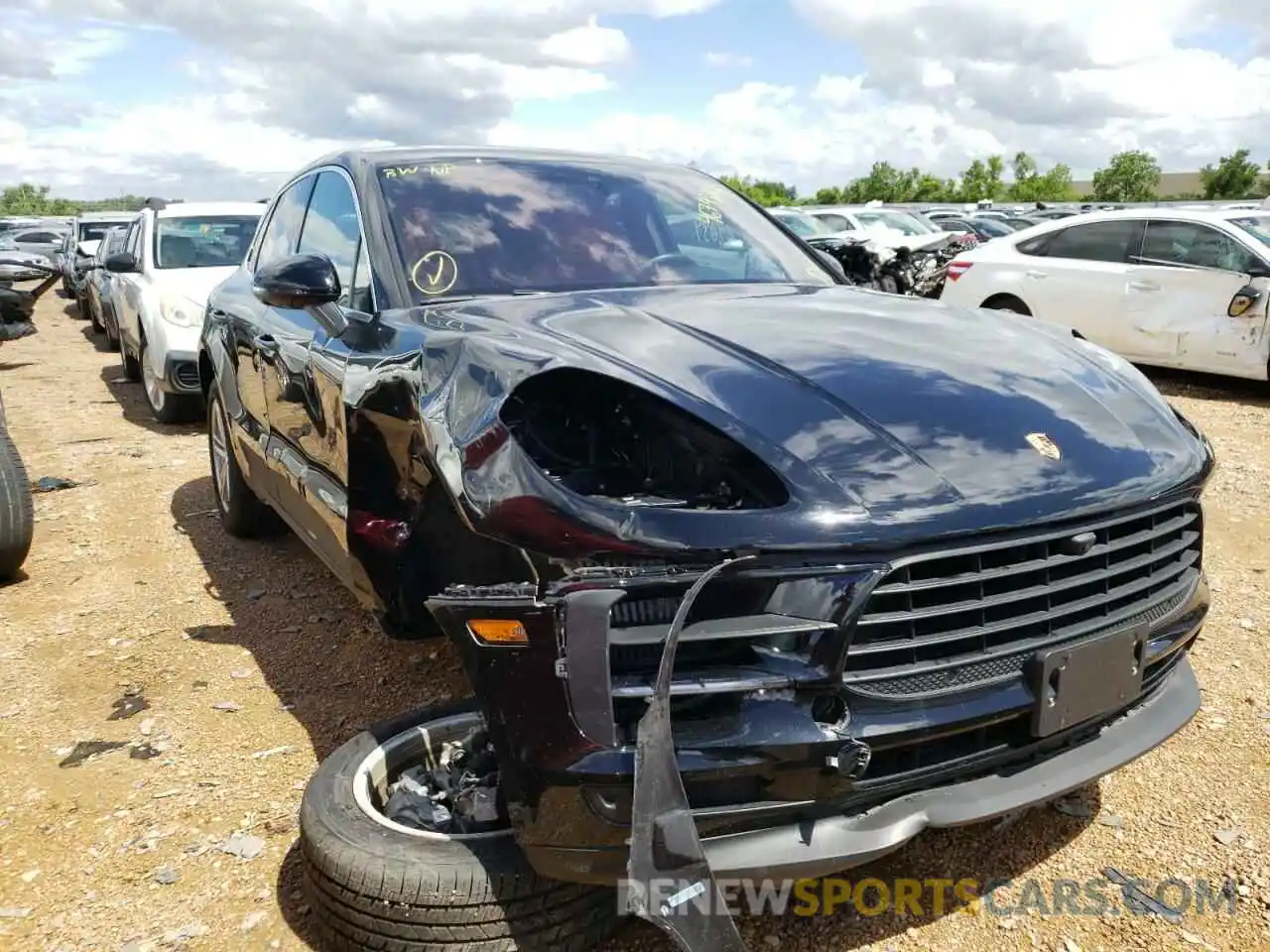 1 Photograph of a damaged car WP1AB2A53KLB31508 PORSCHE MACAN 2019