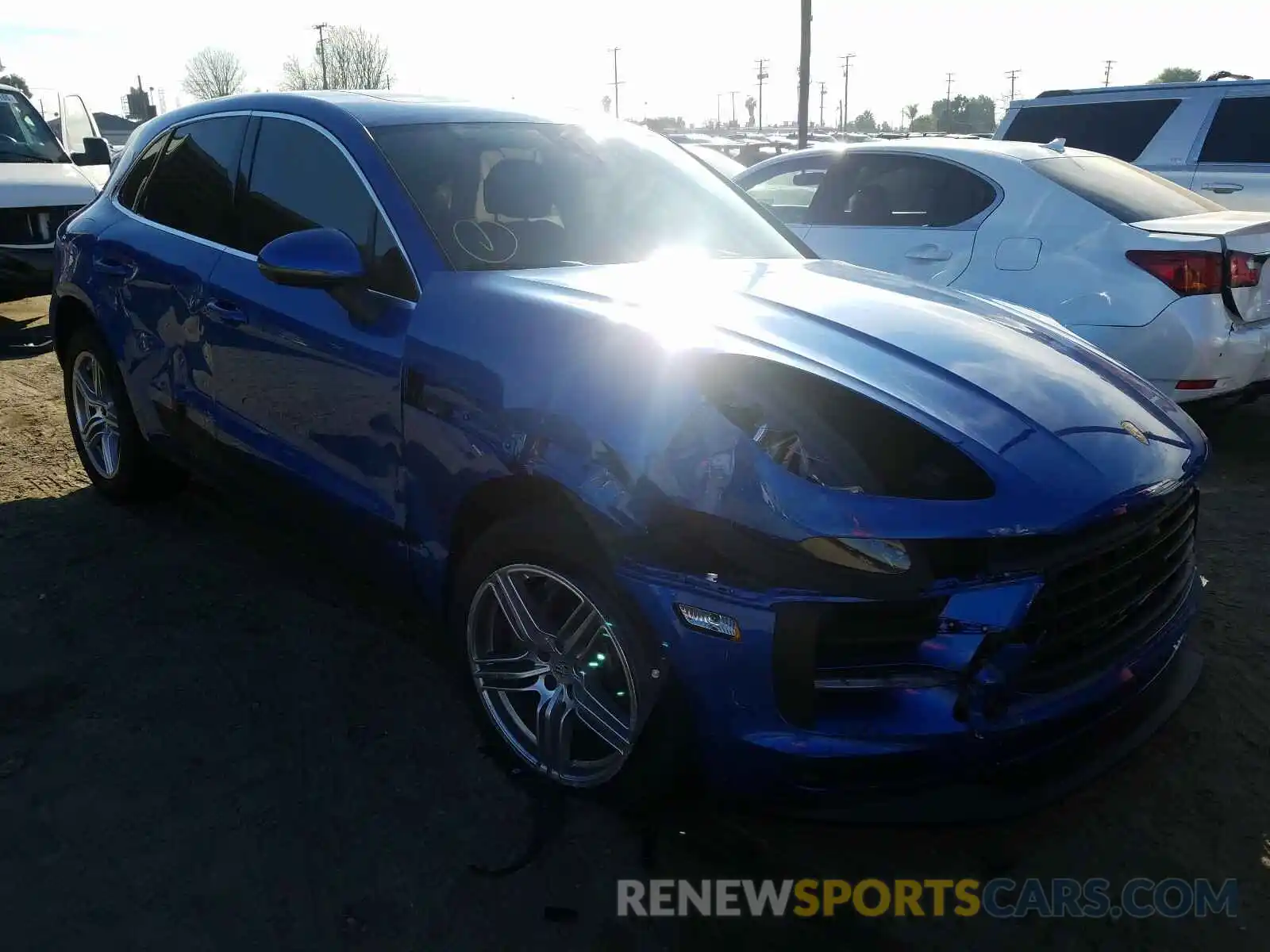 1 Photograph of a damaged car WP1AB2A55KLB31025 PORSCHE MACAN 2019