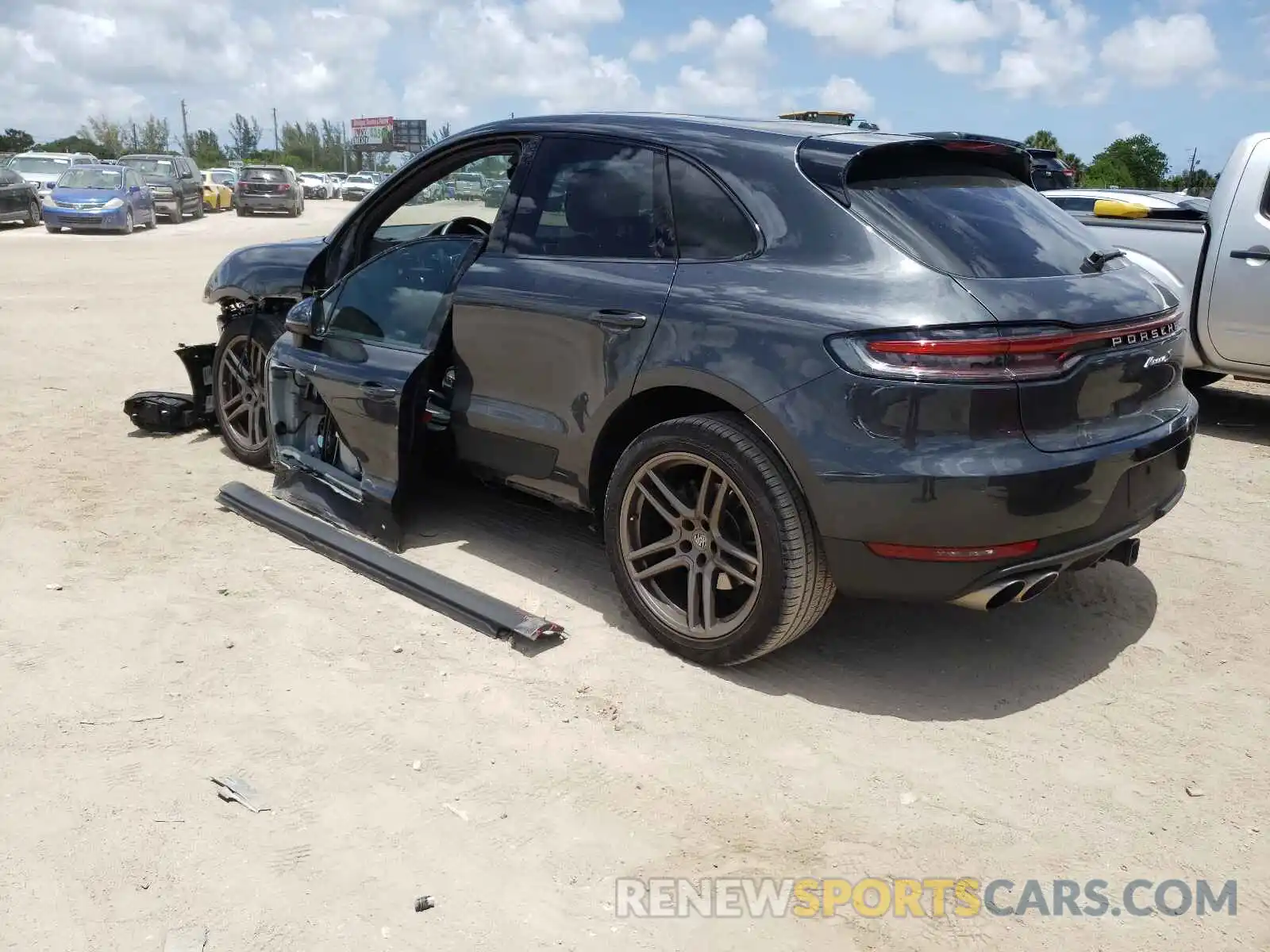 3 Фотография поврежденного автомобиля WP1AB2A58KLB32072 PORSCHE MACAN 2019