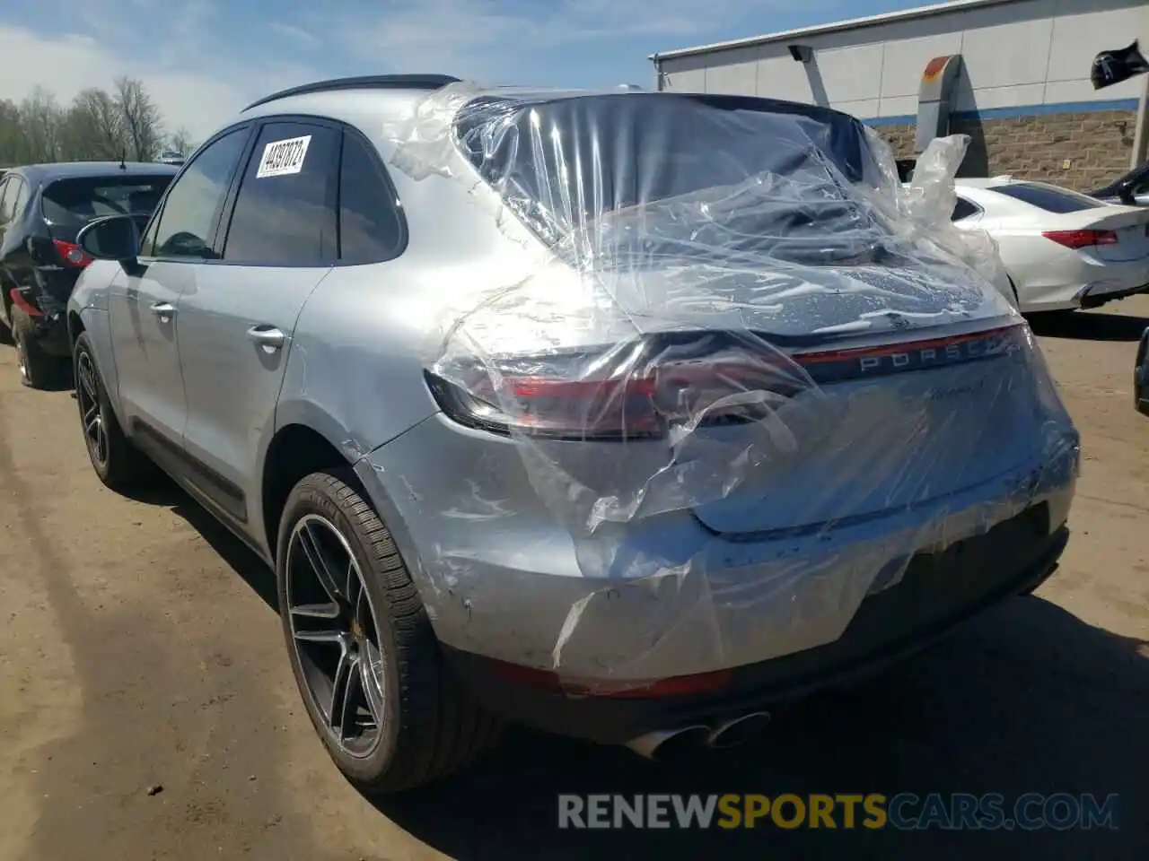 3 Photograph of a damaged car WP1AB2A58KLB34579 PORSCHE MACAN 2019