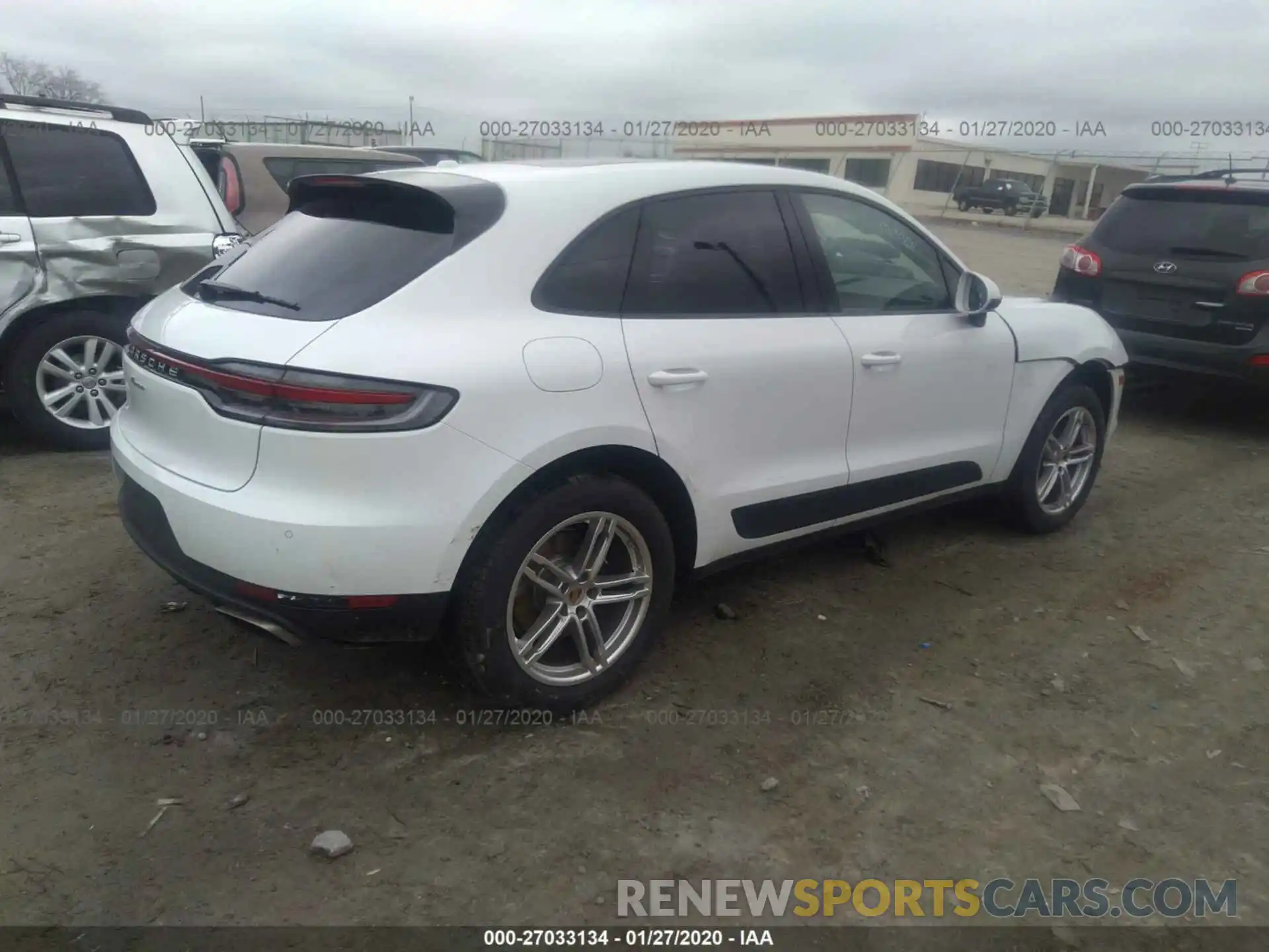 4 Photograph of a damaged car WP1AA2A50LLB00334 PORSCHE MACAN 2020