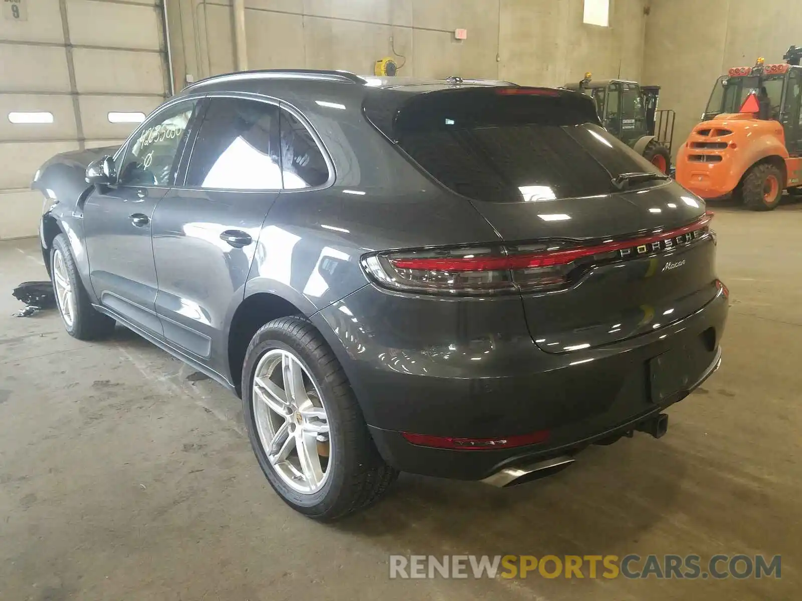 3 Photograph of a damaged car WP1AA2A50LLB01578 PORSCHE MACAN 2020