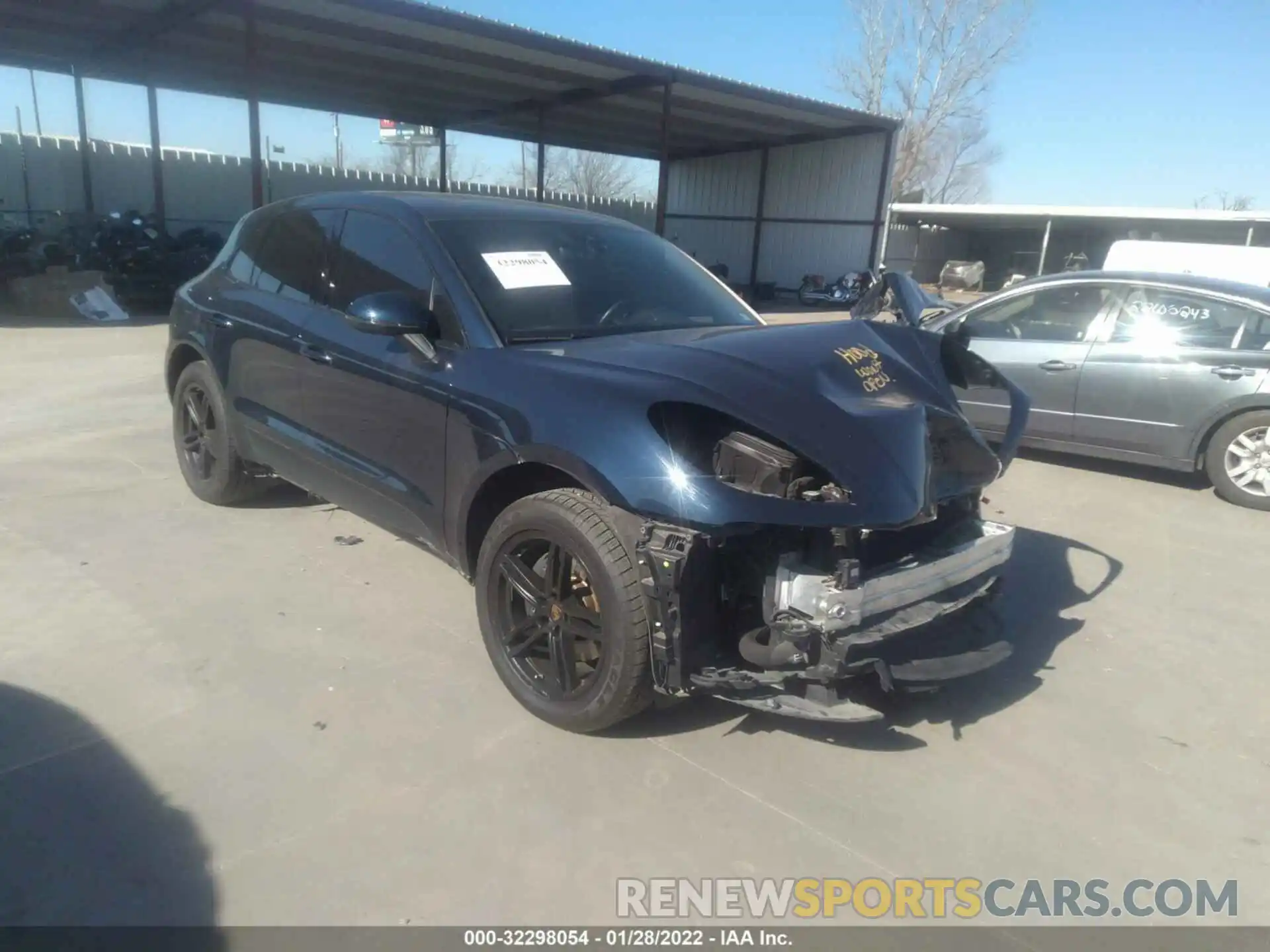 1 Photograph of a damaged car WP1AA2A51LLB03596 PORSCHE MACAN 2020