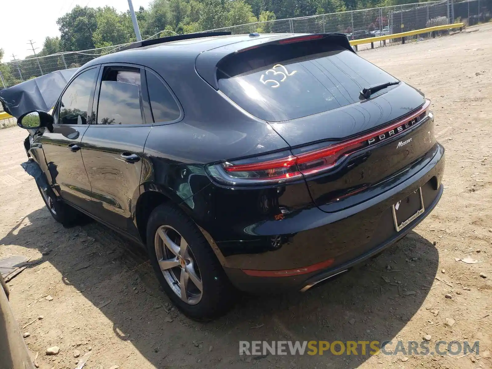 3 Photograph of a damaged car WP1AA2A51LLB05560 PORSCHE MACAN 2020