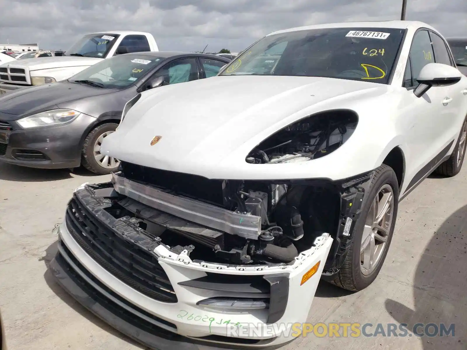 9 Photograph of a damaged car WP1AA2A51LLB12184 PORSCHE MACAN 2020