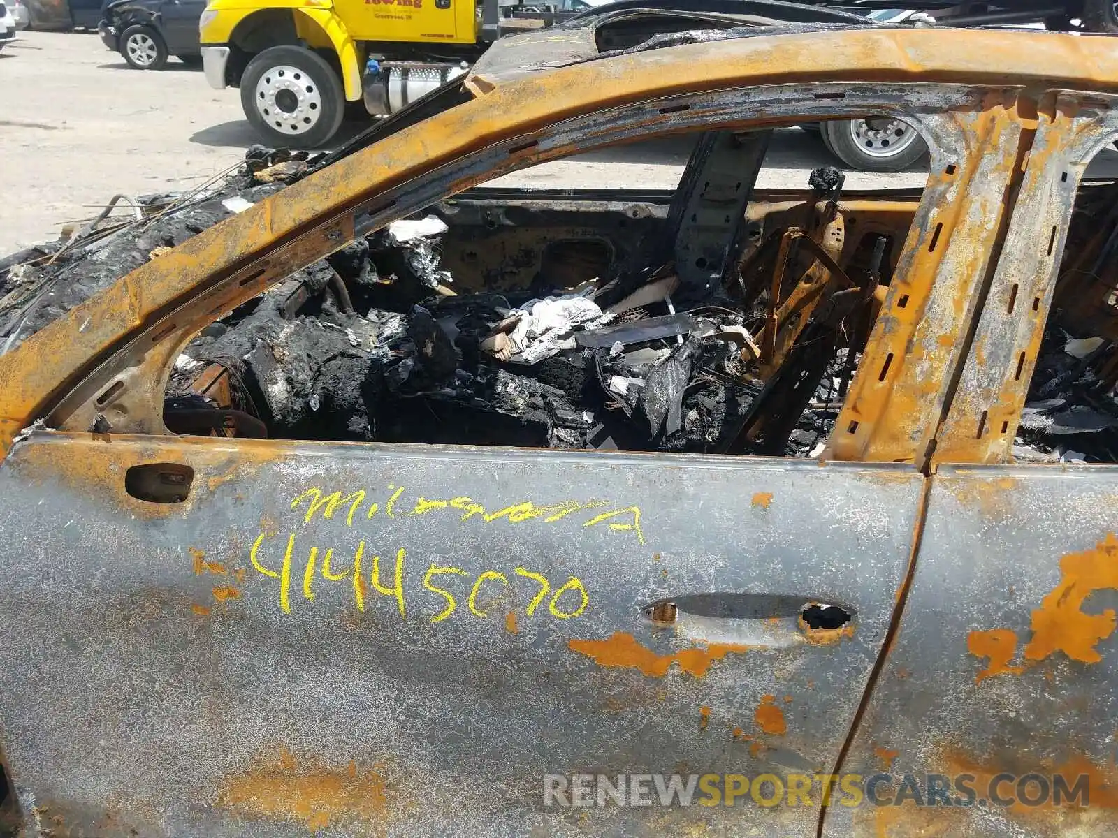 10 Photograph of a damaged car WP1AA2A52LLB01341 PORSCHE MACAN 2020