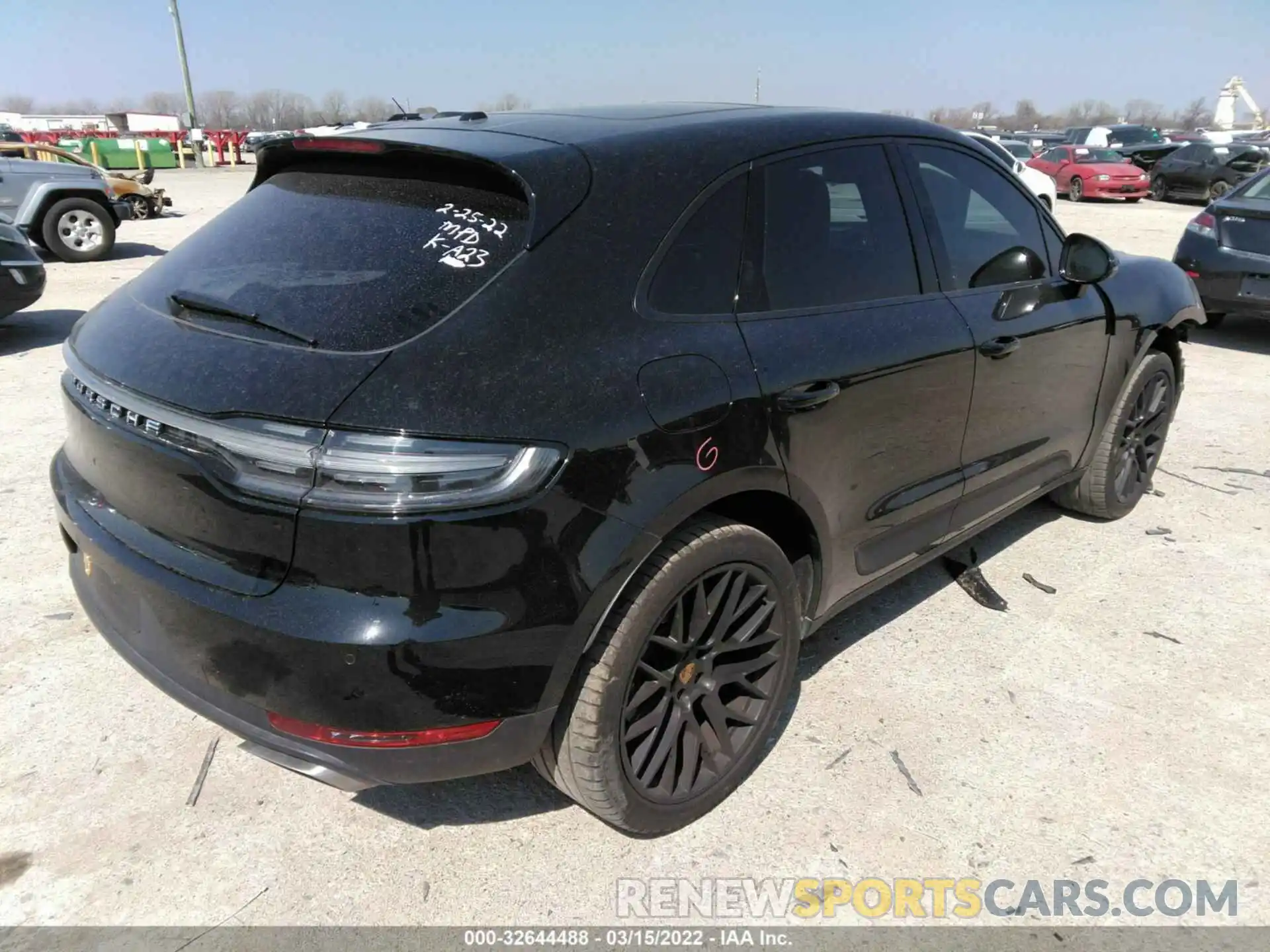 4 Photograph of a damaged car WP1AA2A52LLB02313 PORSCHE MACAN 2020