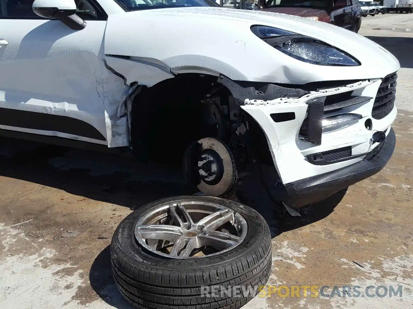 9 Photograph of a damaged car WP1AA2A52LLB05728 PORSCHE MACAN 2020