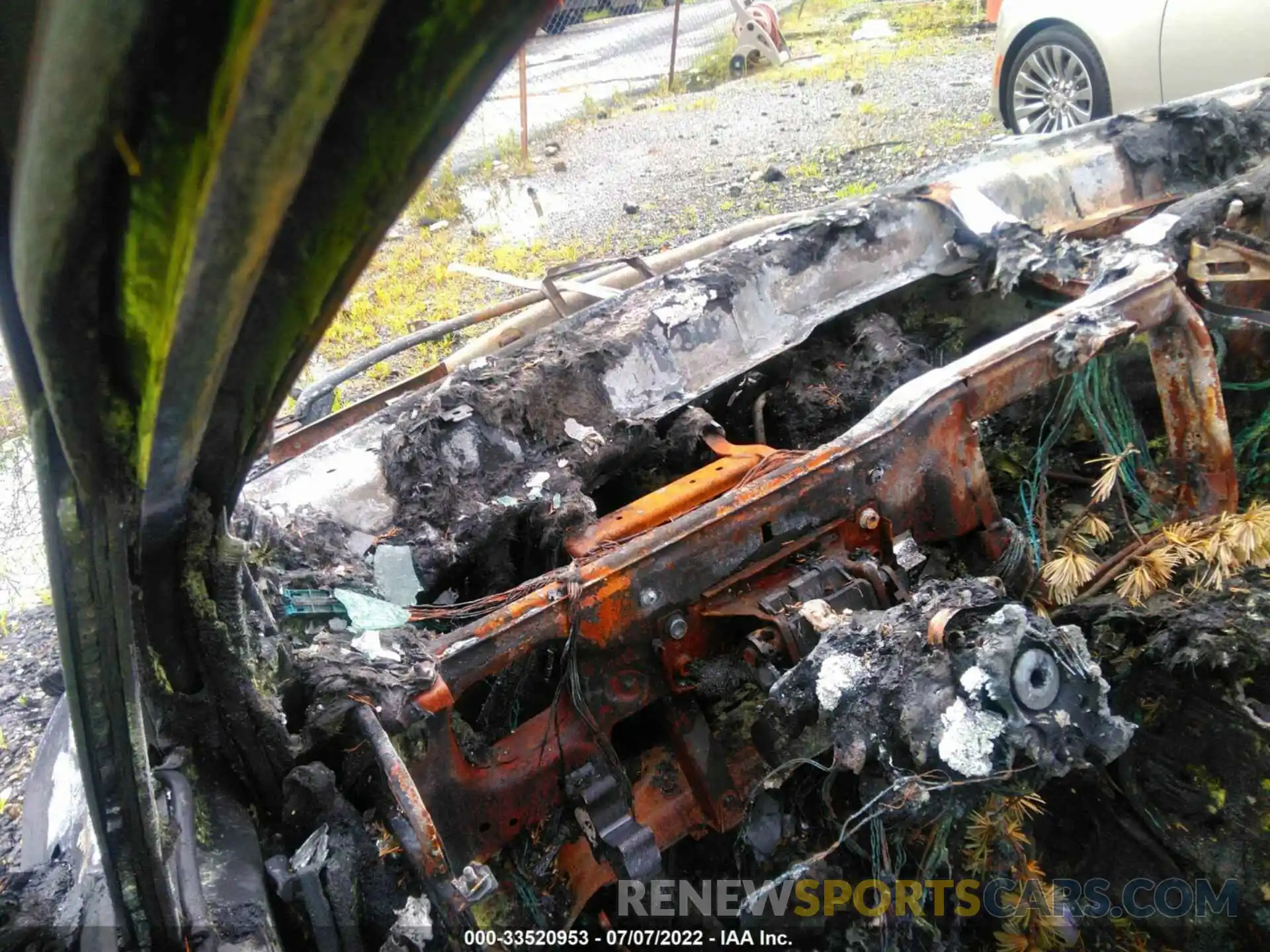 7 Photograph of a damaged car WP1AA2A52LLB07916 PORSCHE MACAN 2020