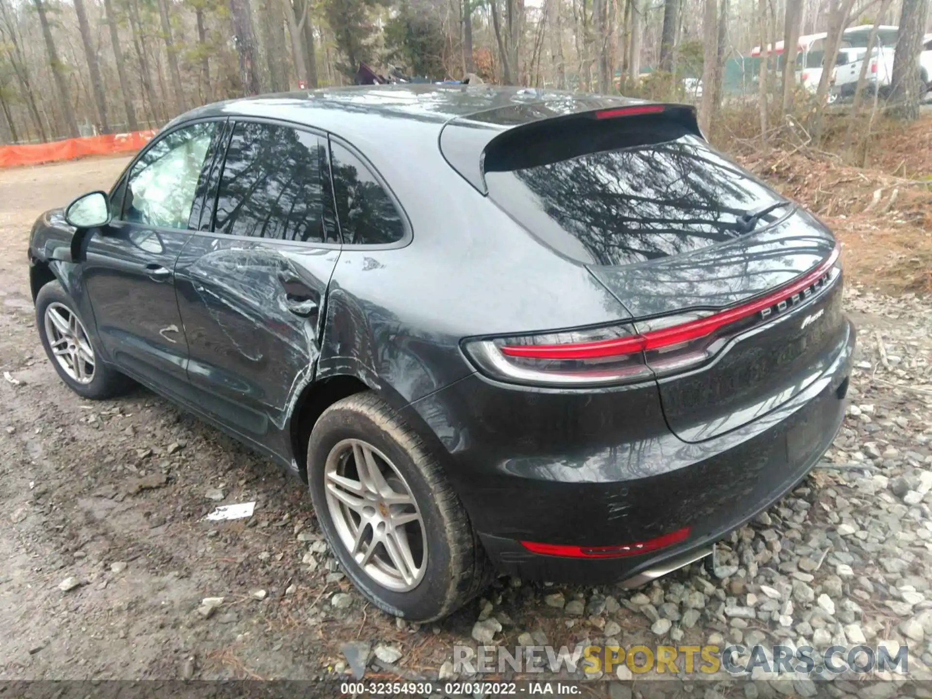 3 Photograph of a damaged car WP1AA2A52LLB09116 PORSCHE MACAN 2020