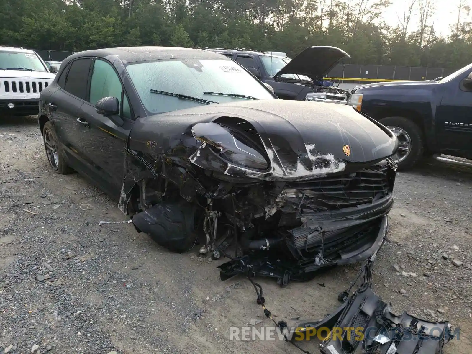 1 Photograph of a damaged car WP1AA2A53LLB08153 PORSCHE MACAN 2020