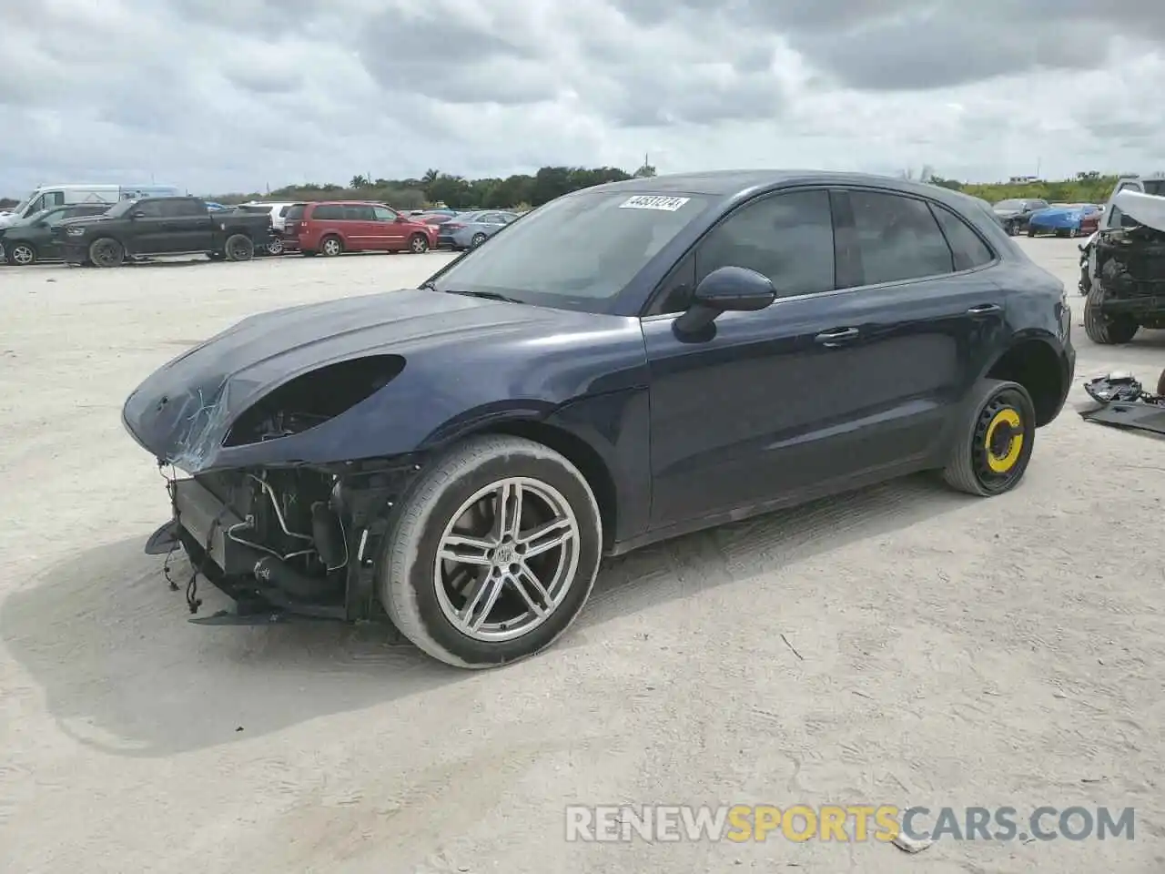 1 Photograph of a damaged car WP1AA2A53LLB12266 PORSCHE MACAN 2020