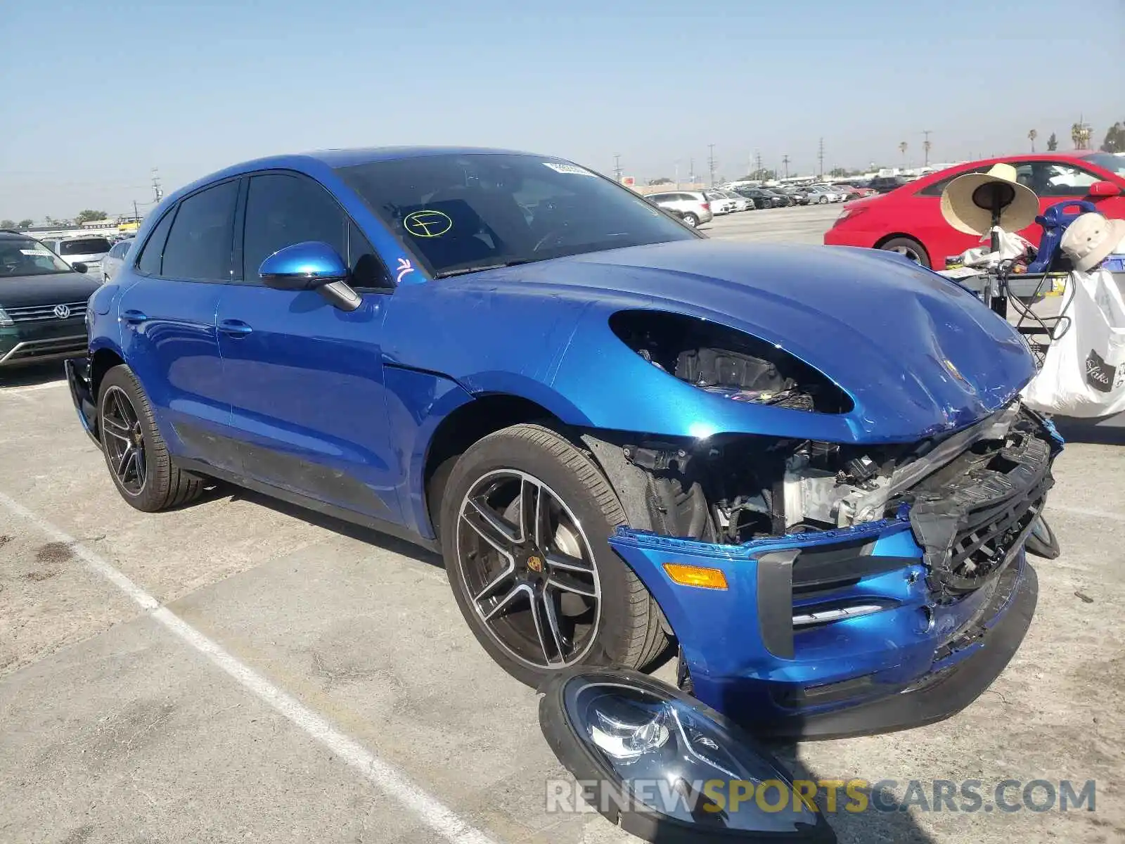 1 Photograph of a damaged car WP1AA2A53LLB13305 PORSCHE MACAN 2020