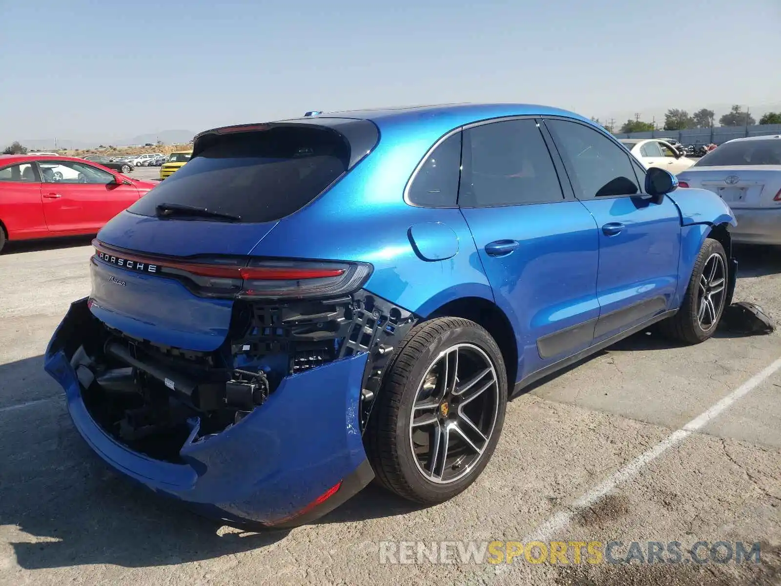 4 Photograph of a damaged car WP1AA2A53LLB13305 PORSCHE MACAN 2020