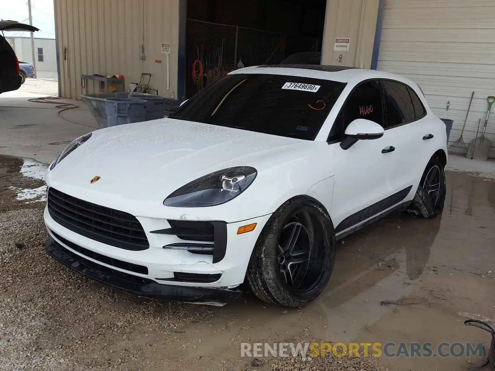 2 Photograph of a damaged car WP1AA2A54LLB01454 PORSCHE MACAN 2020