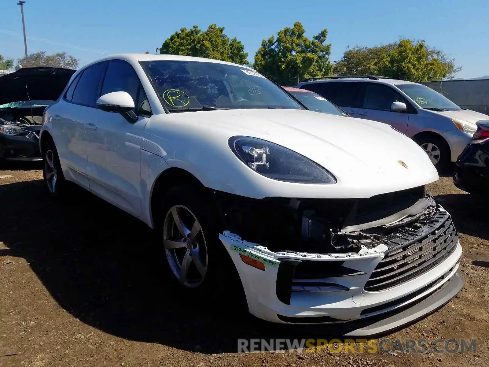 1 Photograph of a damaged car WP1AA2A54LLB02037 PORSCHE MACAN 2020