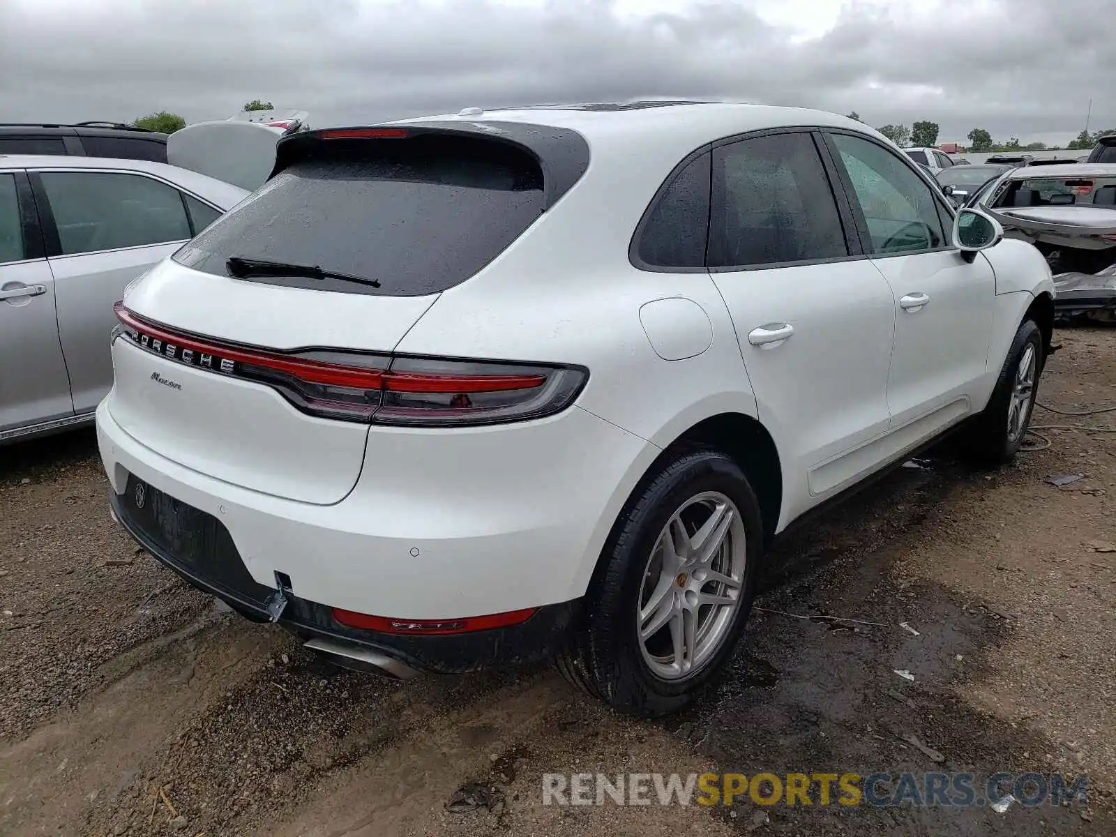 4 Photograph of a damaged car WP1AA2A54LLB02488 PORSCHE MACAN 2020