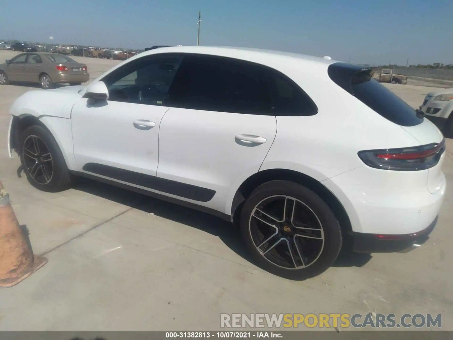 3 Photograph of a damaged car WP1AA2A54LLB02667 PORSCHE MACAN 2020