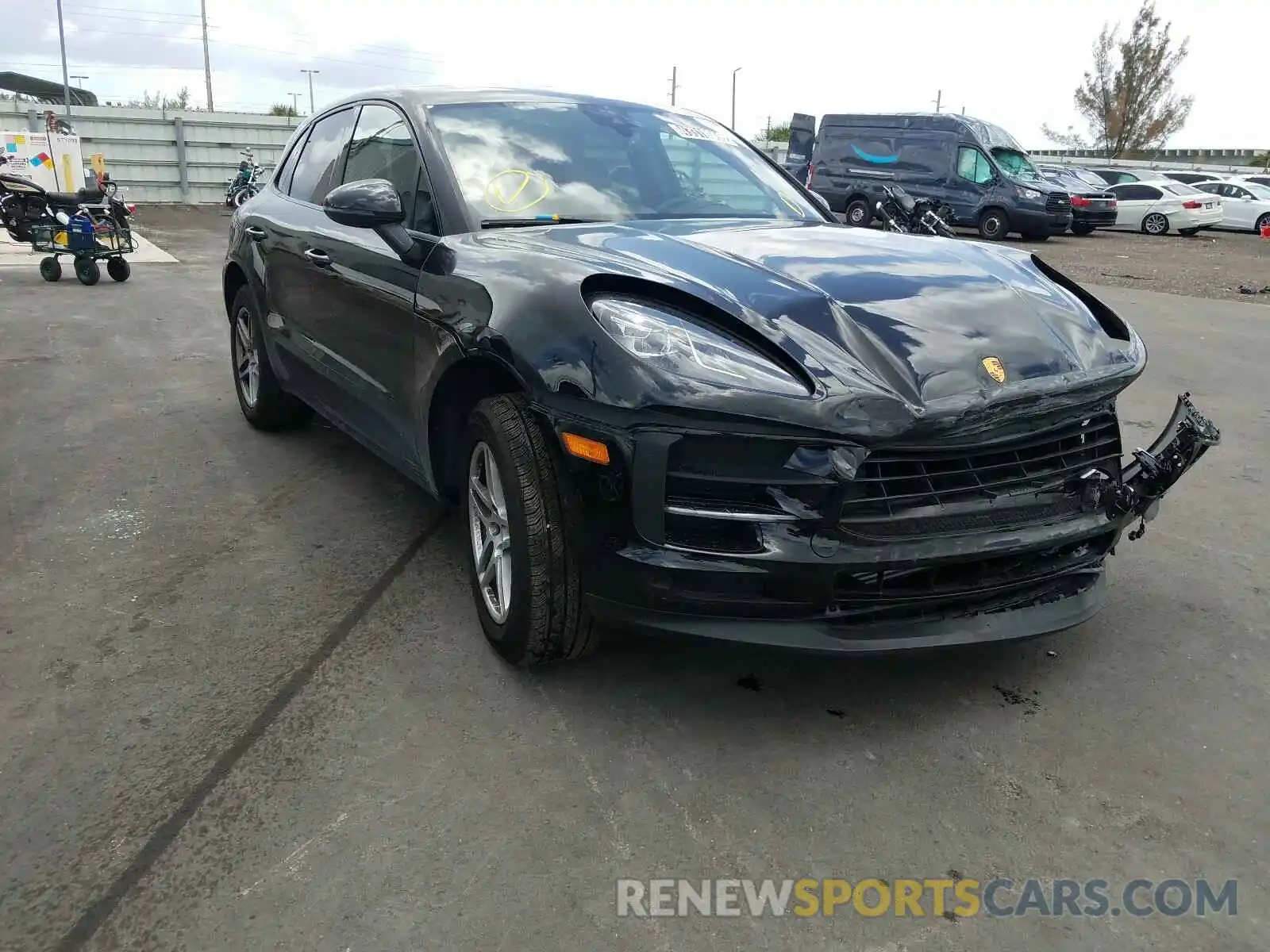 1 Photograph of a damaged car WP1AA2A54LLB03026 PORSCHE MACAN 2020