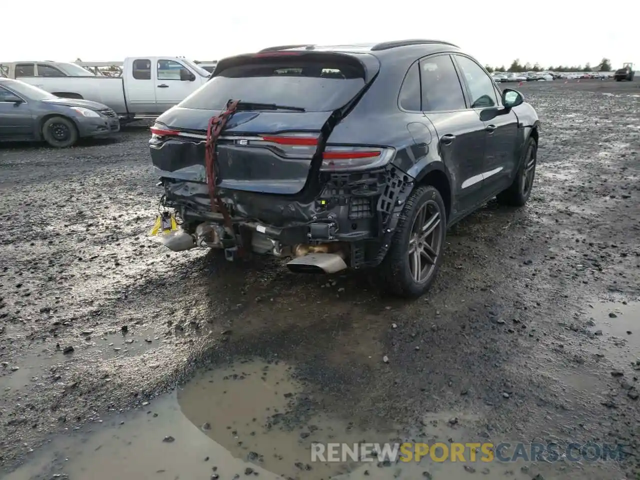 4 Photograph of a damaged car WP1AA2A54LLB03608 PORSCHE MACAN 2020