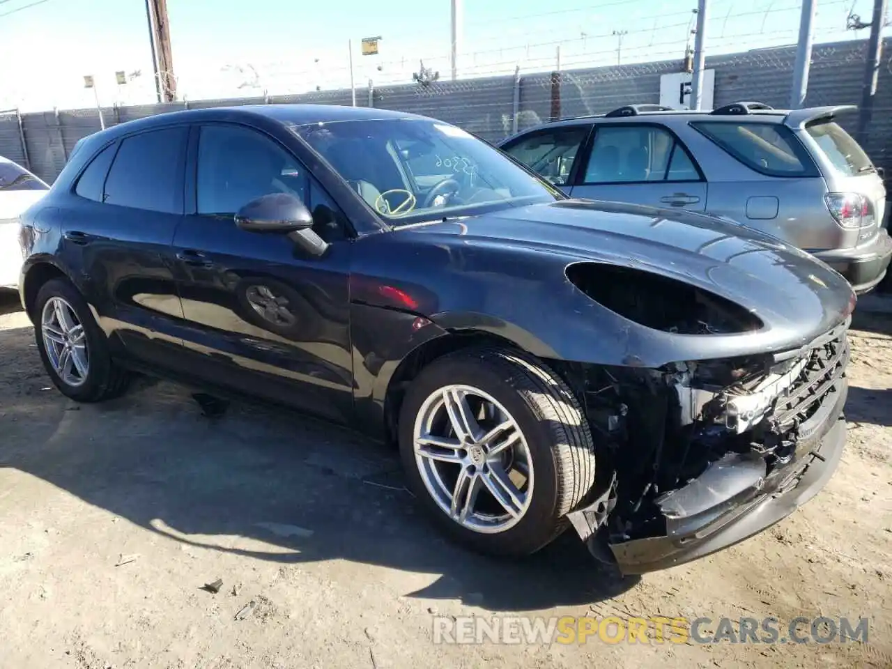 1 Photograph of a damaged car WP1AA2A54LLB03916 PORSCHE MACAN 2020