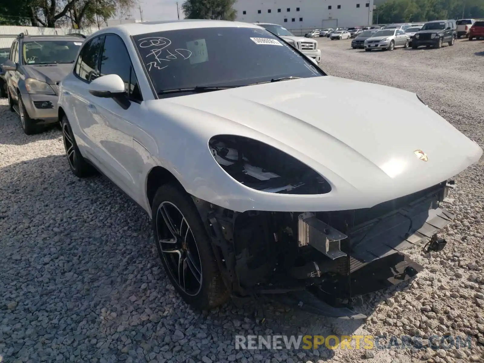 1 Photograph of a damaged car WP1AA2A54LLB09344 PORSCHE MACAN 2020