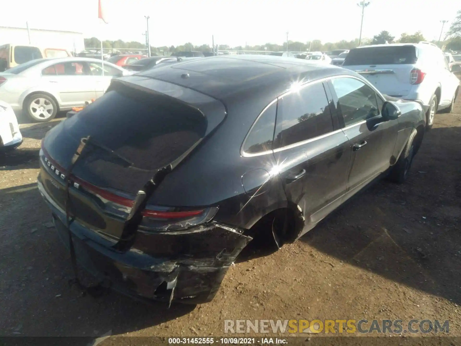 4 Photograph of a damaged car WP1AA2A54LLB10431 PORSCHE MACAN 2020