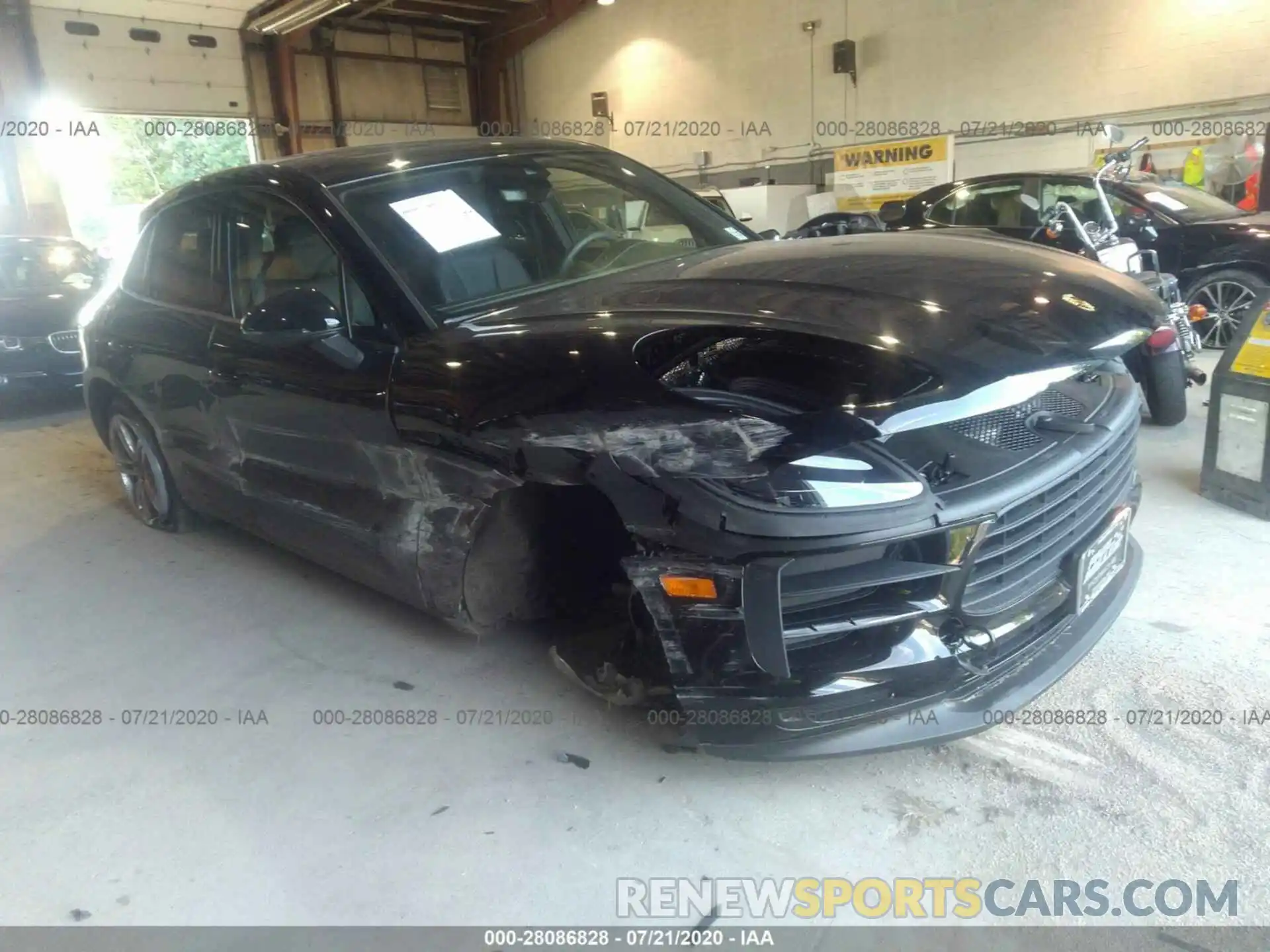 1 Photograph of a damaged car WP1AA2A55LLB04945 PORSCHE MACAN 2020