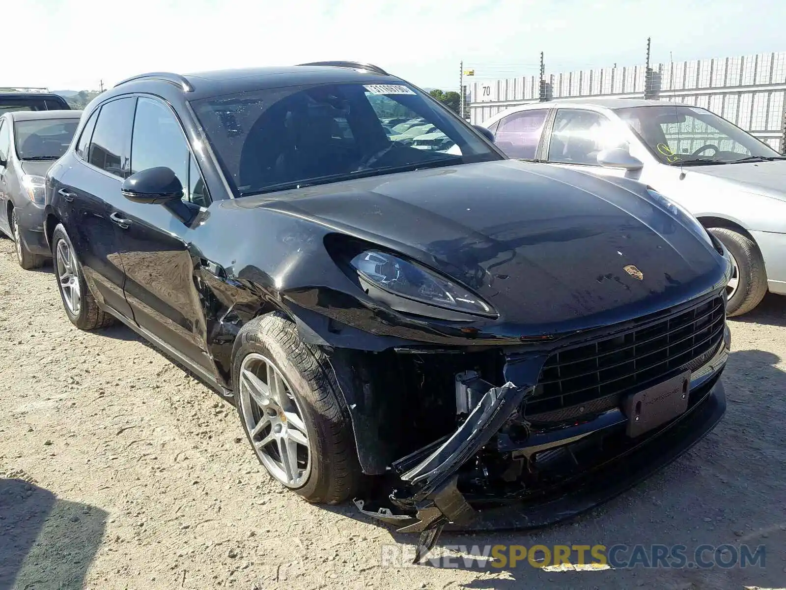 1 Photograph of a damaged car WP1AA2A55LLB05156 PORSCHE MACAN 2020