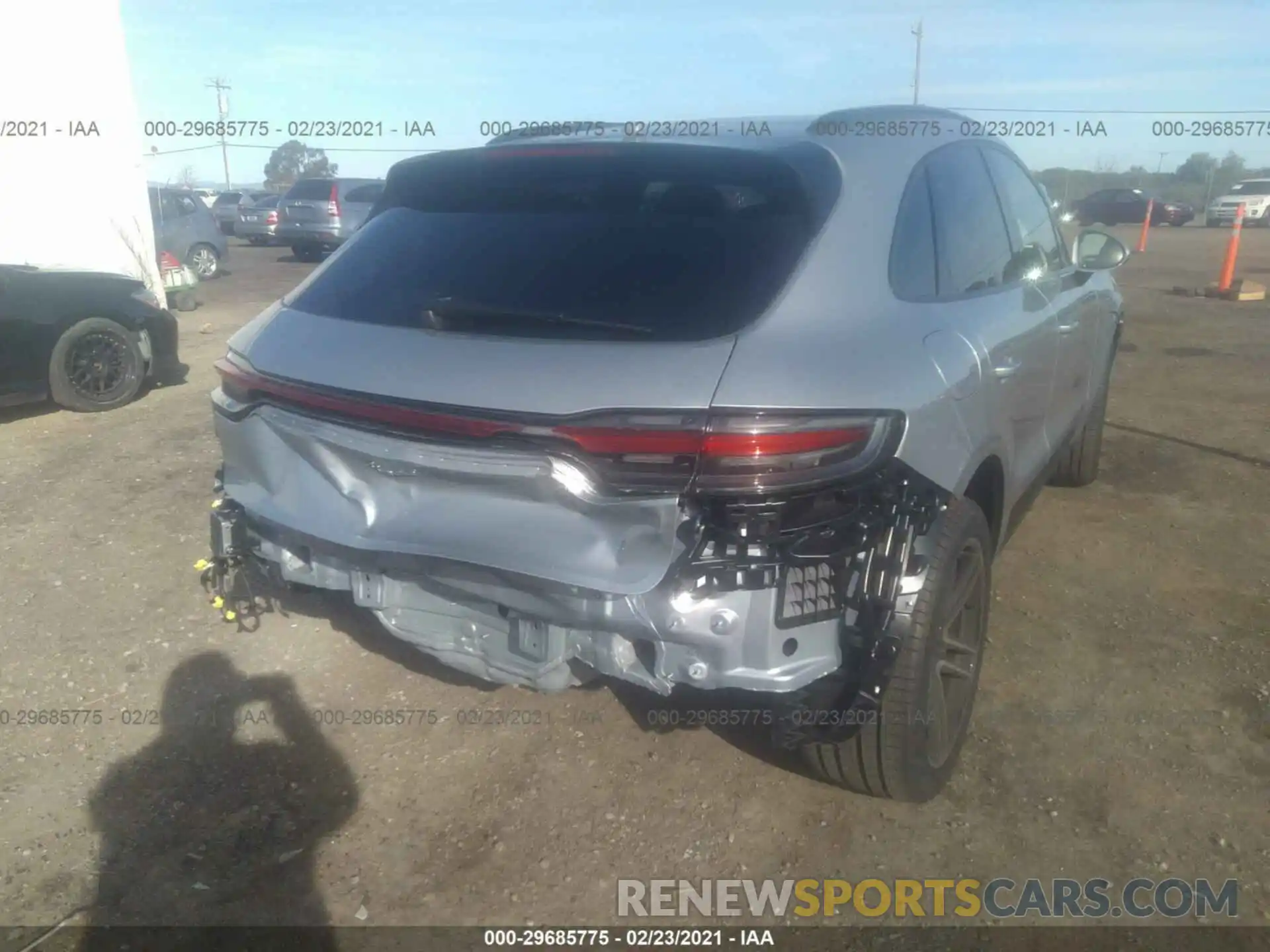 6 Photograph of a damaged car WP1AA2A55LLB09661 PORSCHE MACAN 2020