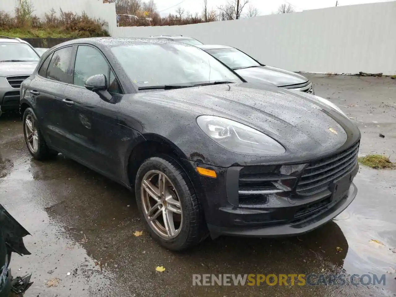 1 Photograph of a damaged car WP1AA2A55LLB10485 PORSCHE MACAN 2020