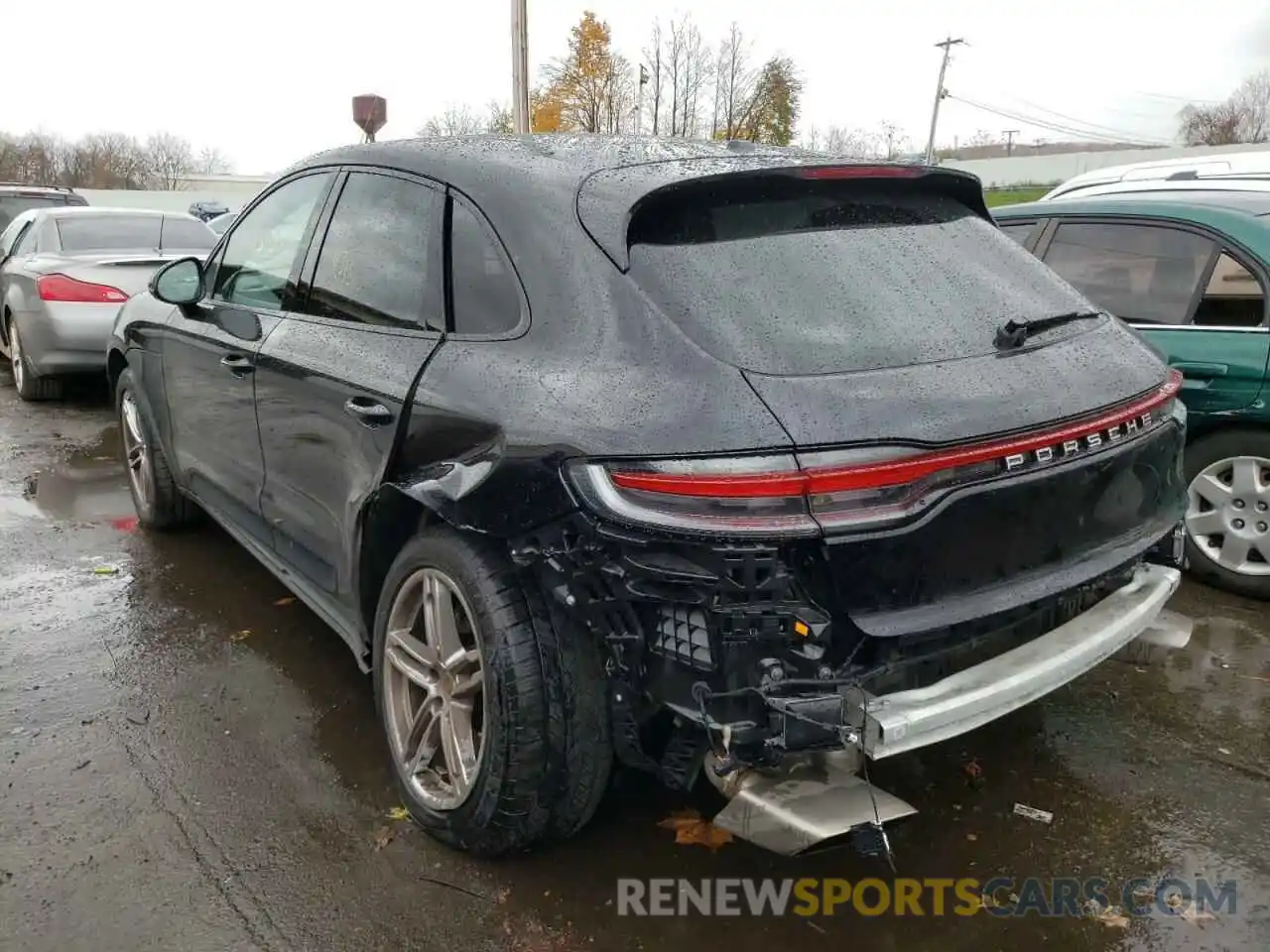 3 Photograph of a damaged car WP1AA2A55LLB10485 PORSCHE MACAN 2020