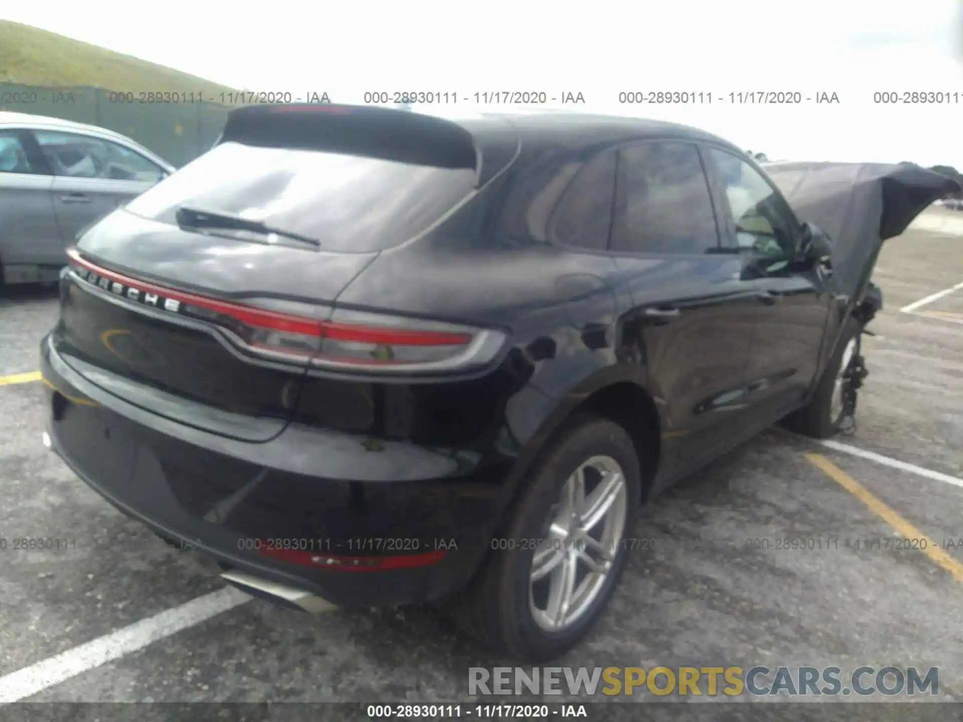 4 Photograph of a damaged car WP1AA2A55LLB13063 PORSCHE MACAN 2020