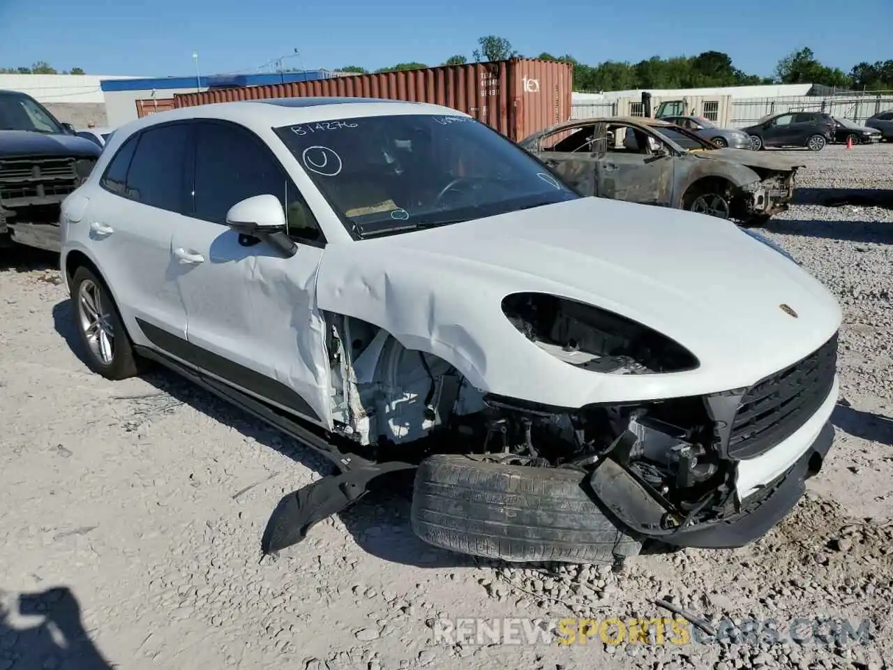 4 Photograph of a damaged car WP1AA2A55LLB14276 PORSCHE MACAN 2020