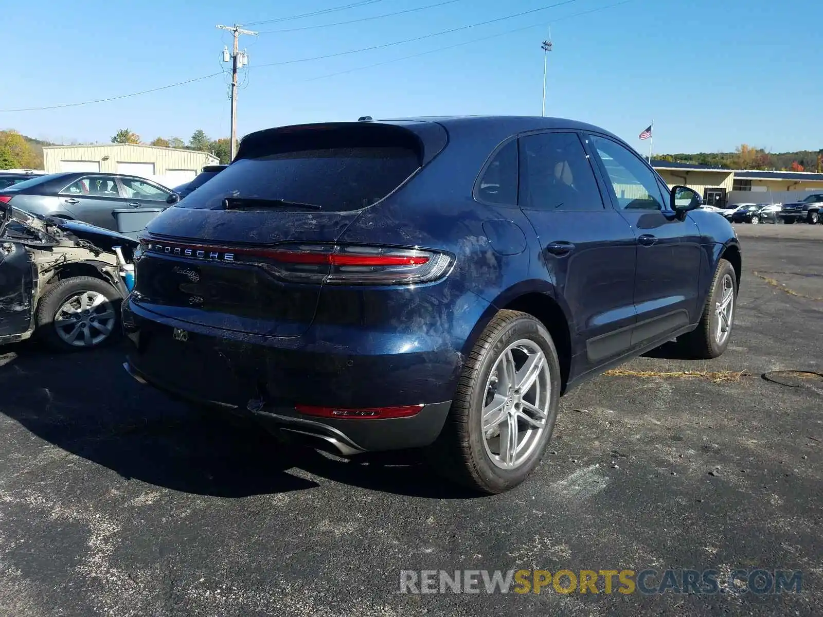 4 Photograph of a damaged car WP1AA2A56LLB08924 PORSCHE MACAN 2020