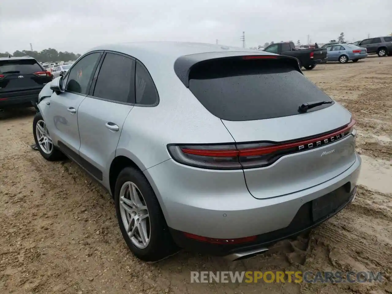 3 Photograph of a damaged car WP1AA2A56LLB10141 PORSCHE MACAN 2020