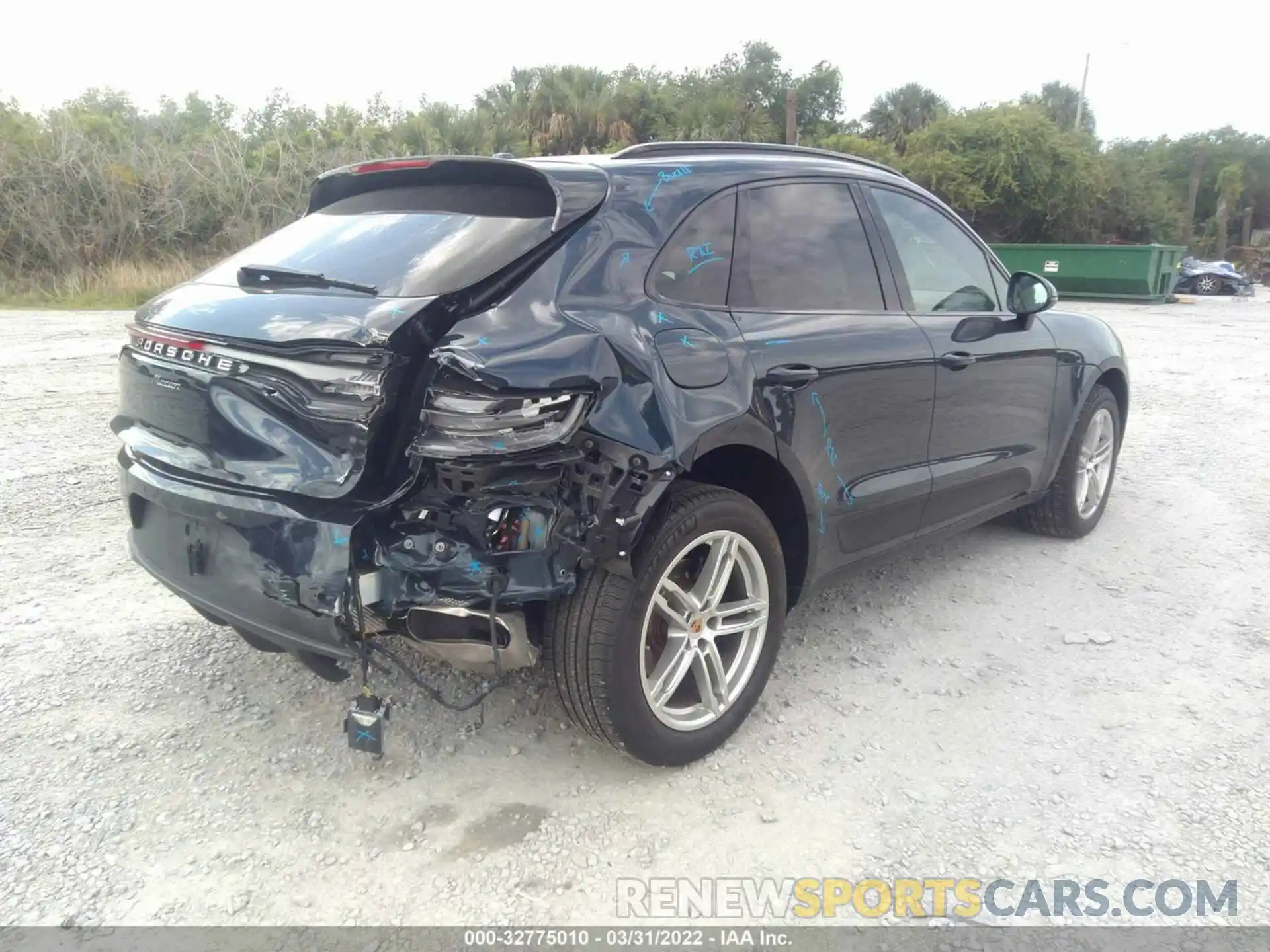 4 Photograph of a damaged car WP1AA2A56LLB11418 PORSCHE MACAN 2020