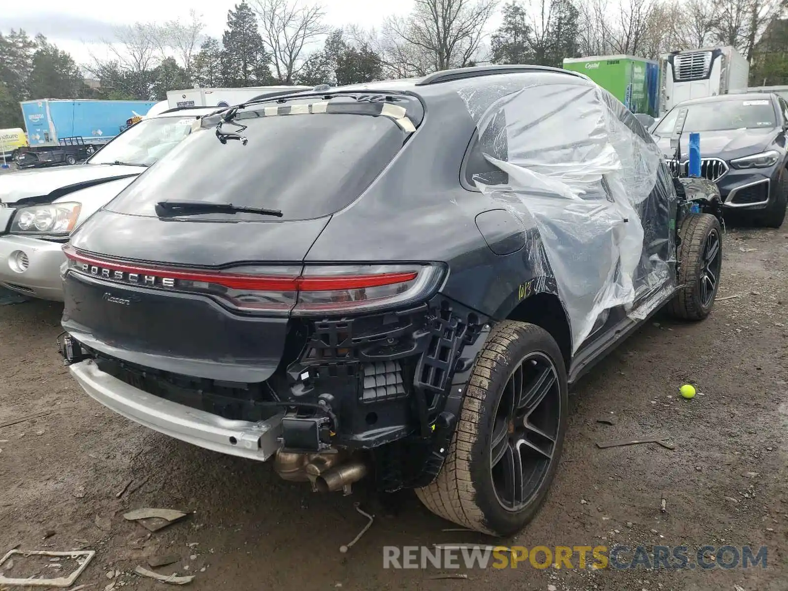 4 Photograph of a damaged car WP1AA2A56LLB15128 PORSCHE MACAN 2020