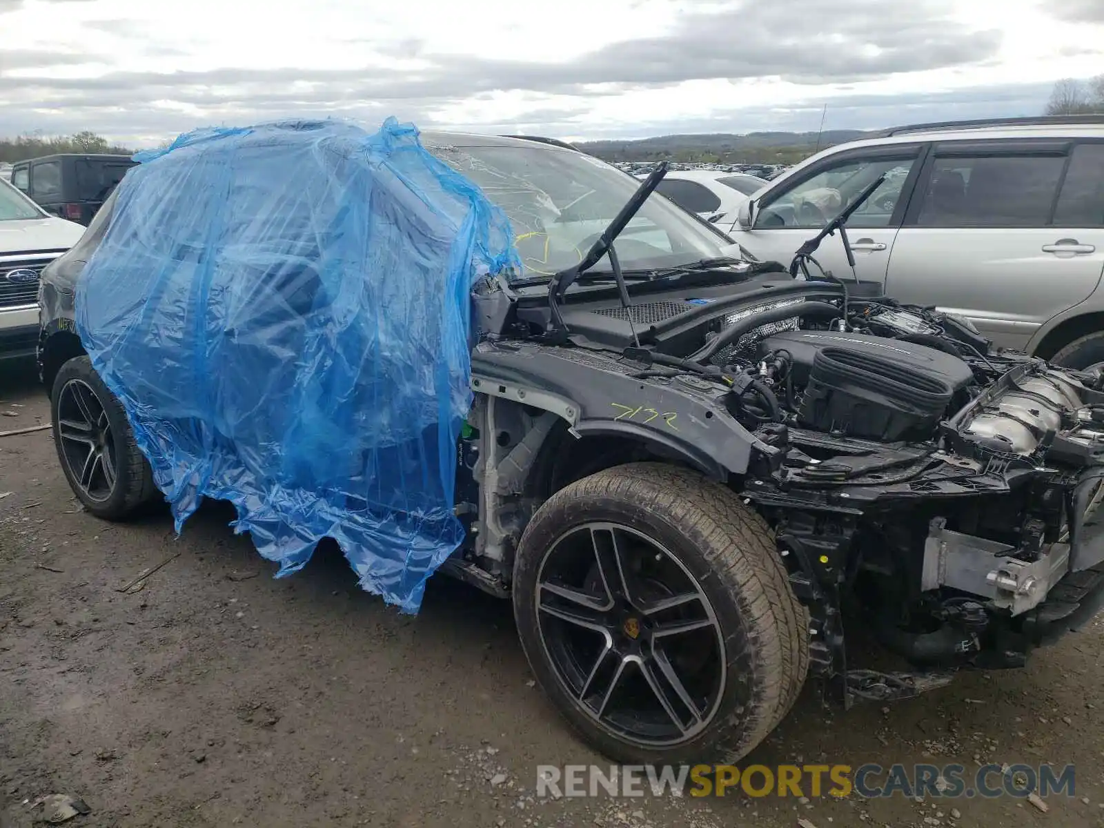 9 Photograph of a damaged car WP1AA2A56LLB15128 PORSCHE MACAN 2020