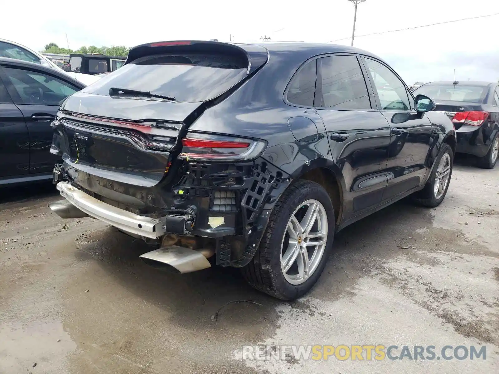 4 Photograph of a damaged car WP1AA2A57LLB00265 PORSCHE MACAN 2020