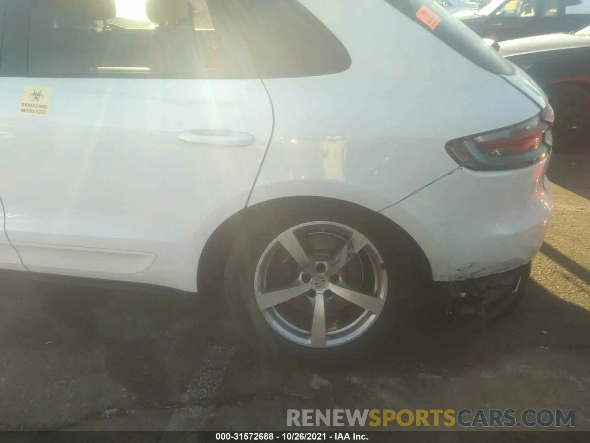 6 Photograph of a damaged car WP1AA2A57LLB06194 PORSCHE MACAN 2020