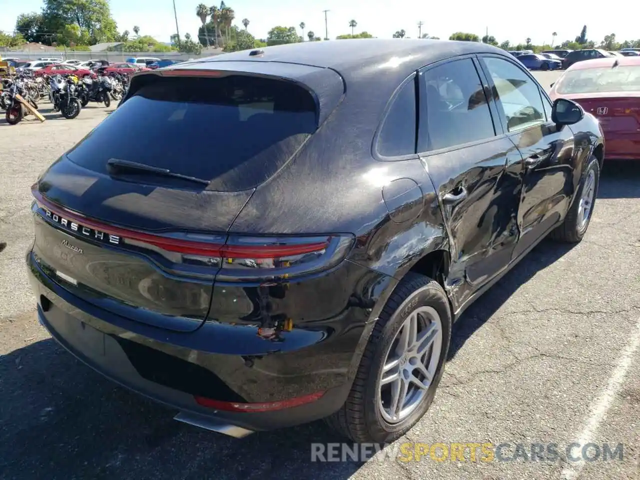 4 Photograph of a damaged car WP1AA2A57LLB08897 PORSCHE MACAN 2020