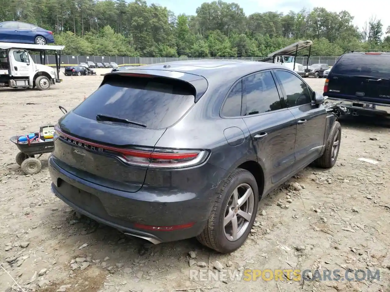 4 Фотография поврежденного автомобиля WP1AA2A58LLB12151 PORSCHE MACAN 2020