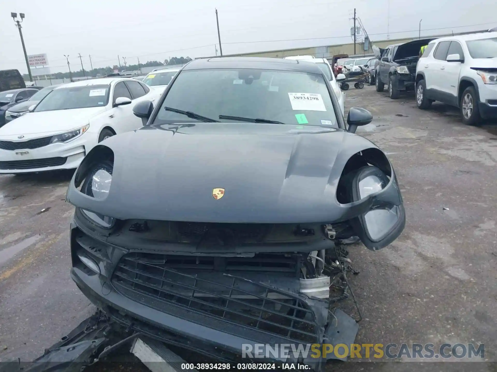 11 Photograph of a damaged car WP1AA2A59LLB00686 PORSCHE MACAN 2020