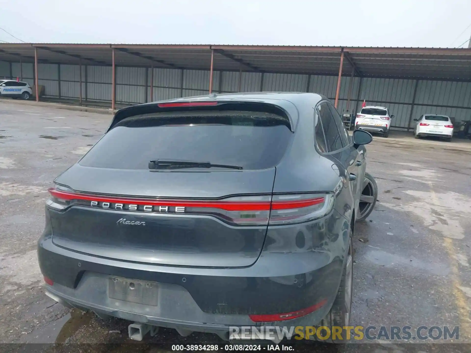 15 Photograph of a damaged car WP1AA2A59LLB00686 PORSCHE MACAN 2020