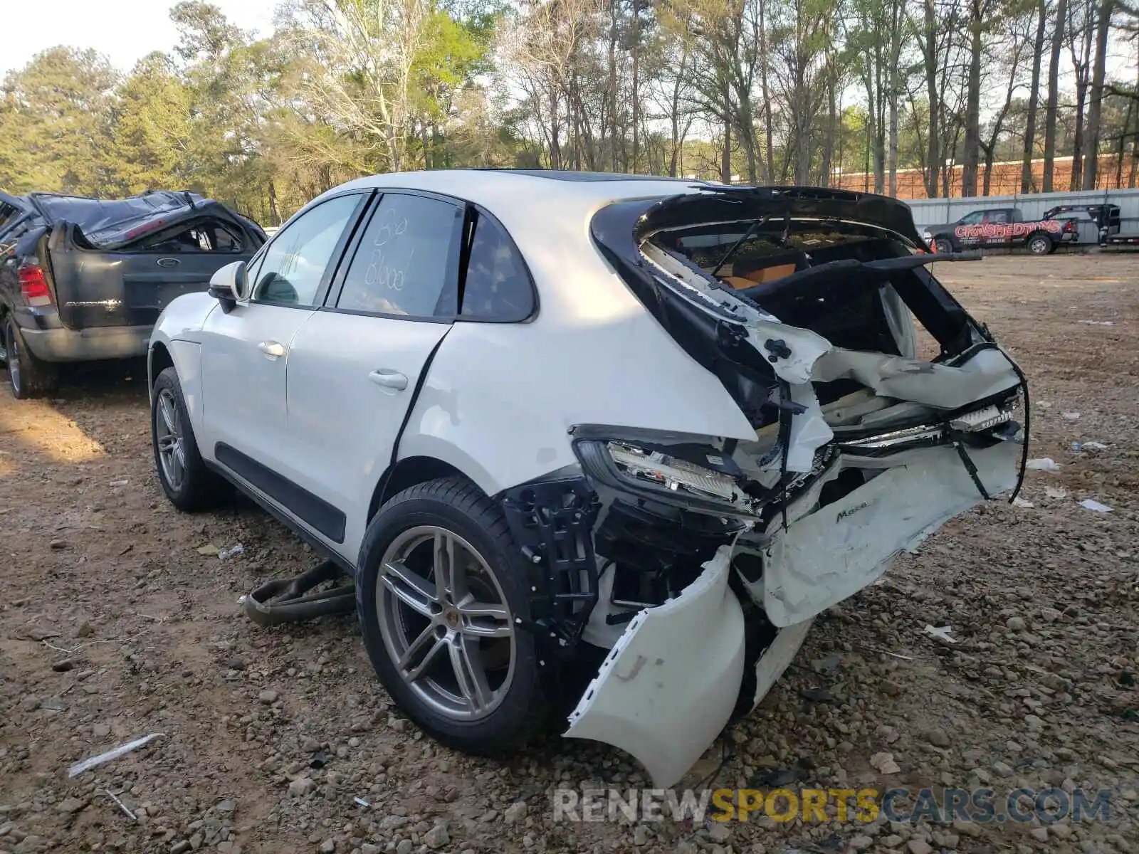 3 Photograph of a damaged car WP1AA2A59LLB01563 PORSCHE MACAN 2020