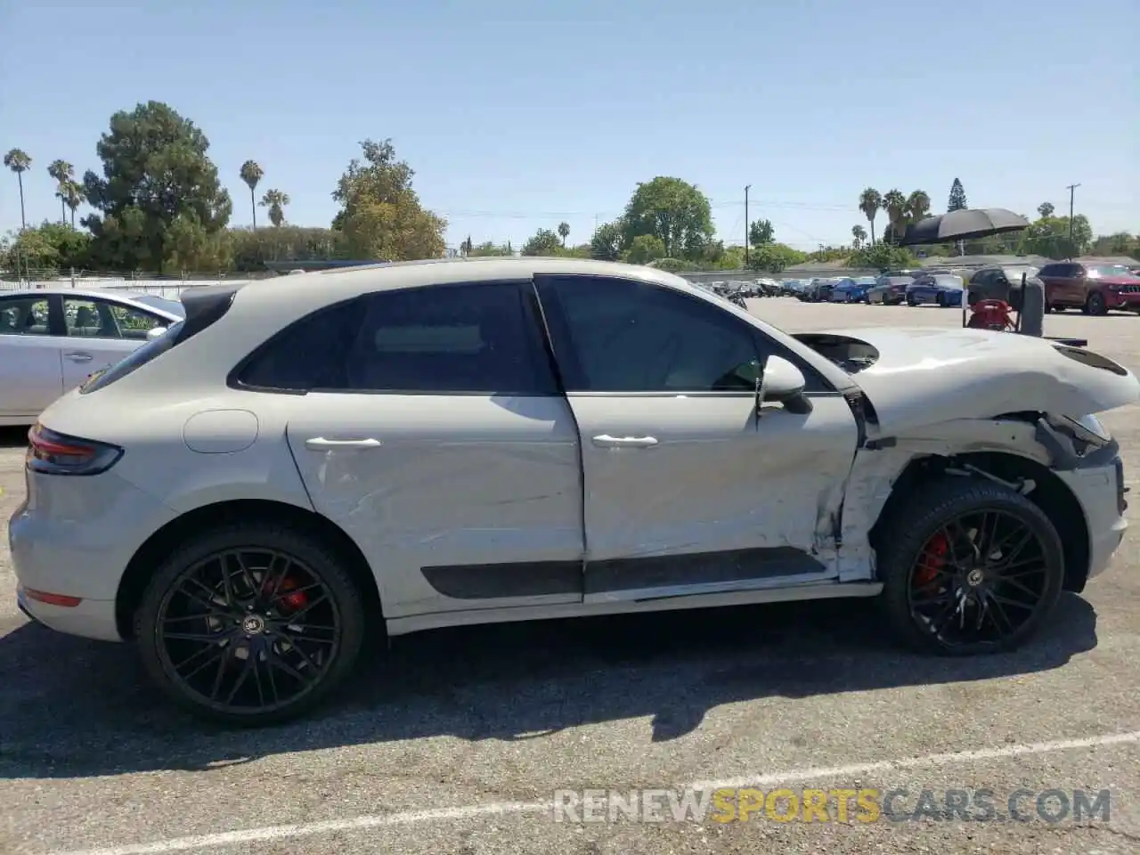 9 Photograph of a damaged car WP1AA2A59LLB03491 PORSCHE MACAN 2020