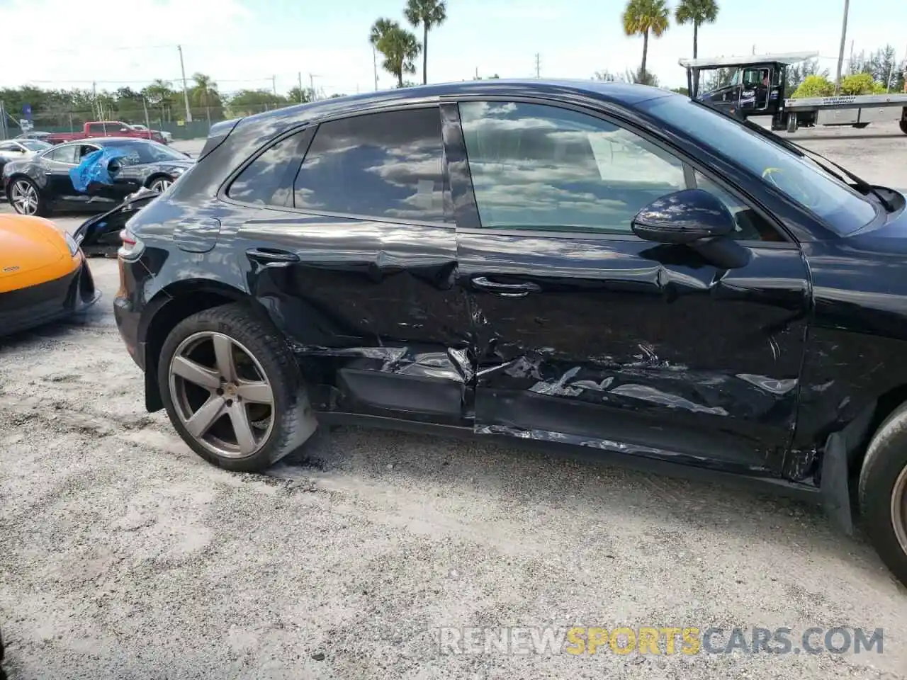 9 Photograph of a damaged car WP1AA2A59LLB04267 PORSCHE MACAN 2020